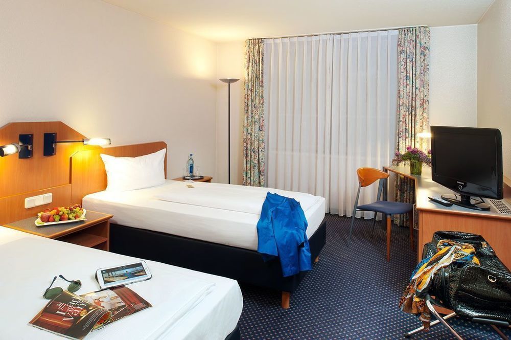 Achat Hotel Heppenheim Heppenheim  Экстерьер фото